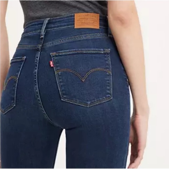 Levi's High Rise Dark Wash Skinny 721 Jeans - Picture 2 of 11